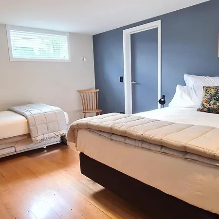 Kowhai Apartment - Private Opposite Golf Course Central Wanaka Exterior photo